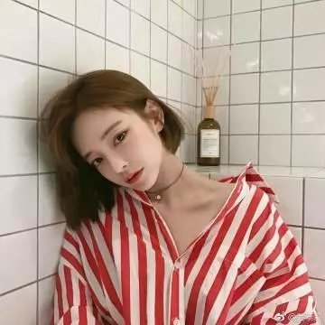 总之就是非常可爱~制服~